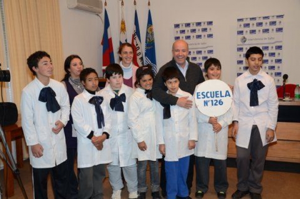 Intendencia entregará recaudación de Zona Azul a Escuela Especial 116 y Lucía De Abreu