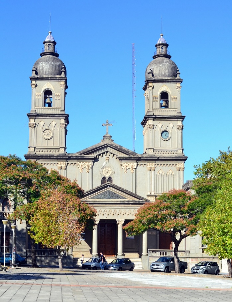 Intendencia de Salto - Iglesia Nuestra Señora del Carmen