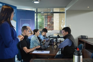 Intendente en Radio Universitaria de la ciudad de Montevideo