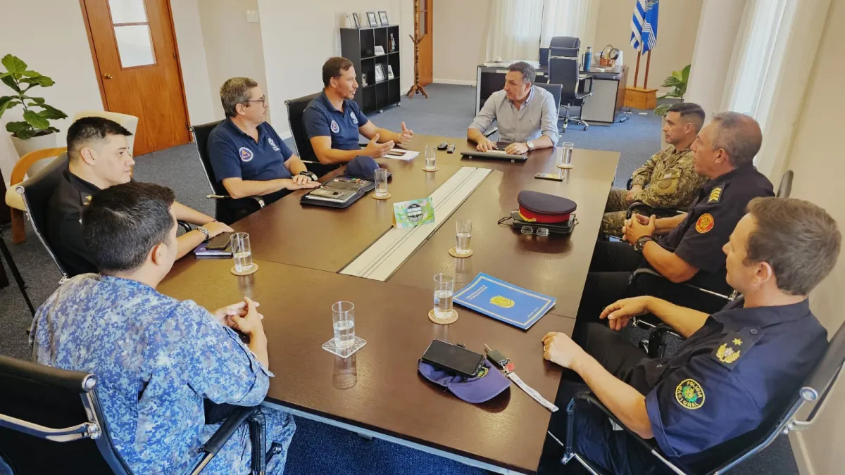 Comité Departamental de Emergencias en sesión permanente ante alerta roja por incendios en Salto